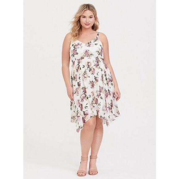 torrid Dresses & Skirts - Torrid Floral Print Asymmetrical Hem Dress Size 2X Multicolored